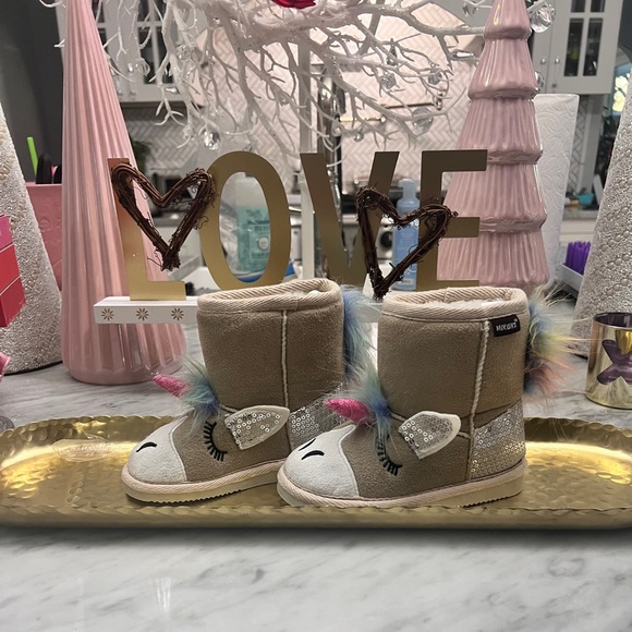 Muk Luks Zoo Babies toddler girl boots size 8 - Picture 1 of 4